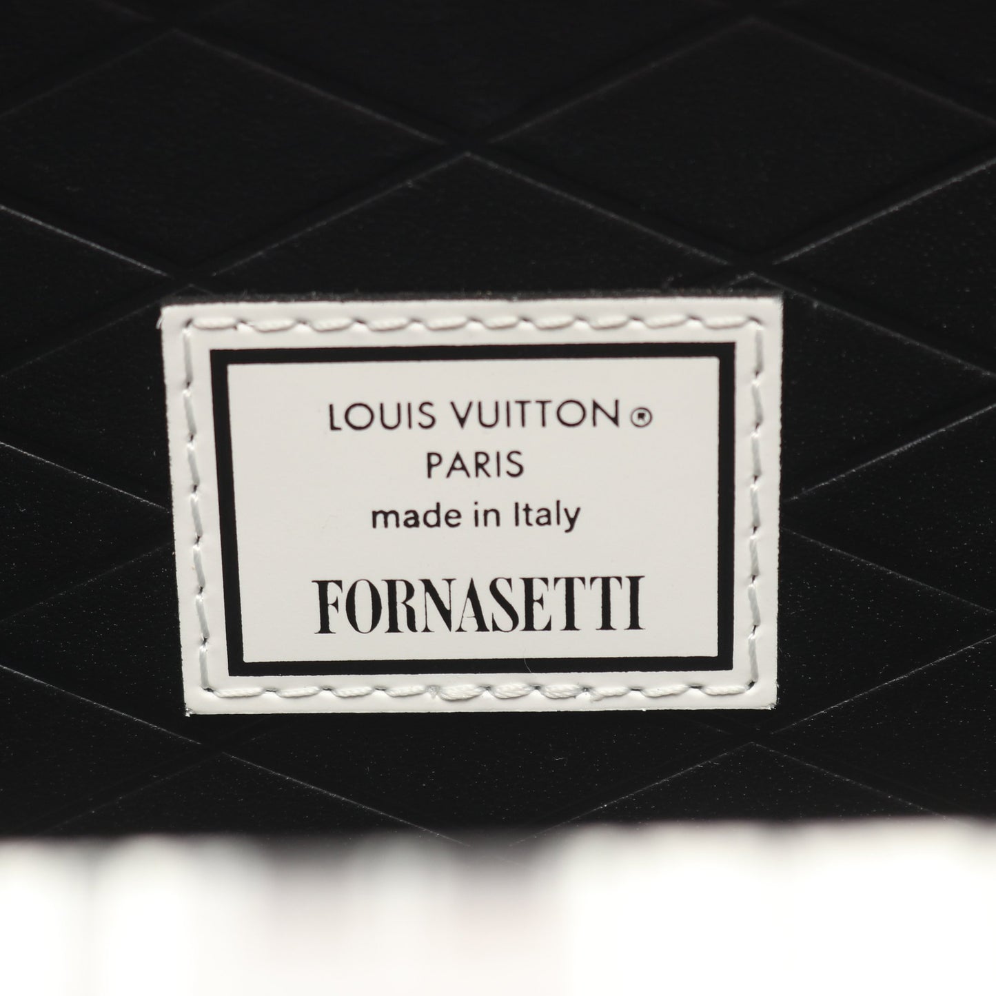 LOUIS VUITTON × FORNASETTI プティット マル モノグラム ショルダーバッグ レザー PVC ホワイト ブラウン ブラック ルイヴィトン バッグ LOUIS VUITTON
