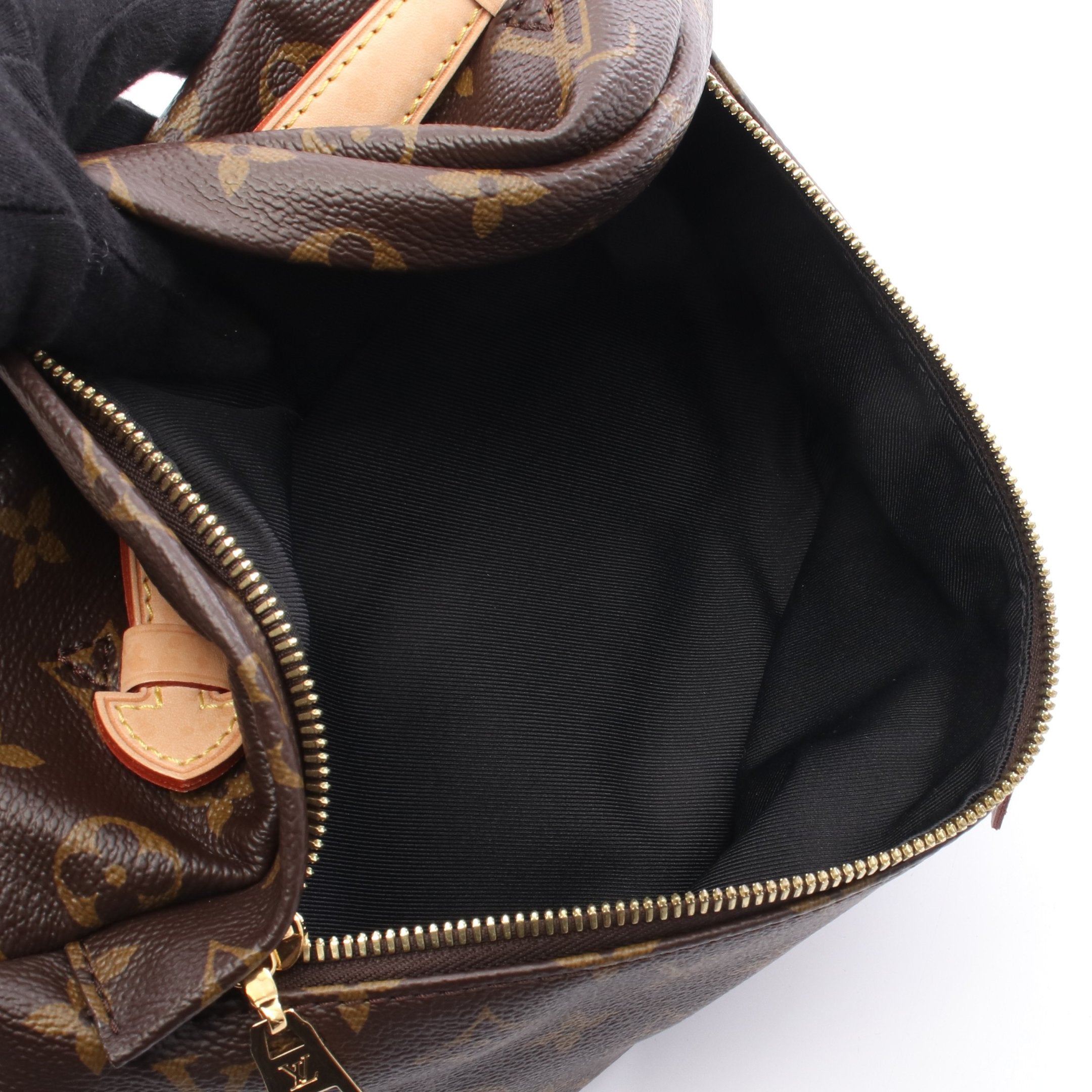 バムバッグ モノグラム ボディバッグ ウエストバッグ PVC レザー