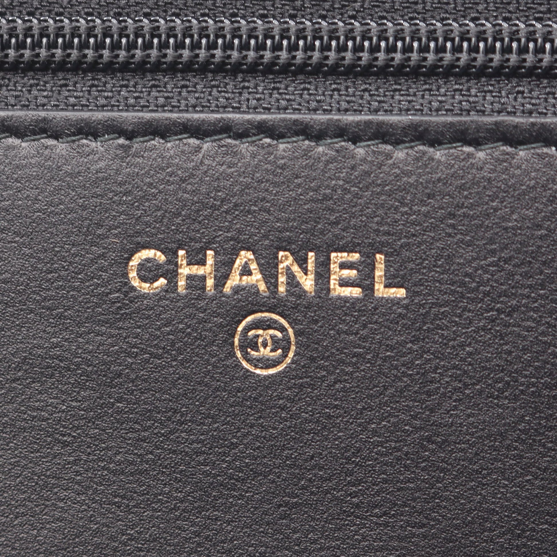 ボーイシャネル チェーンショルダーバッグ レザー ブラック ゴールド金具 シャネル バッグ CHANEL