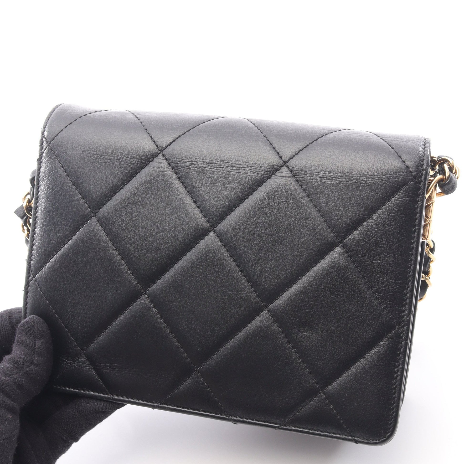 マトラッセ チェーンショルダーバッグ ラムスキン ブラック ゴールド金具 シャネル バッグ CHANEL