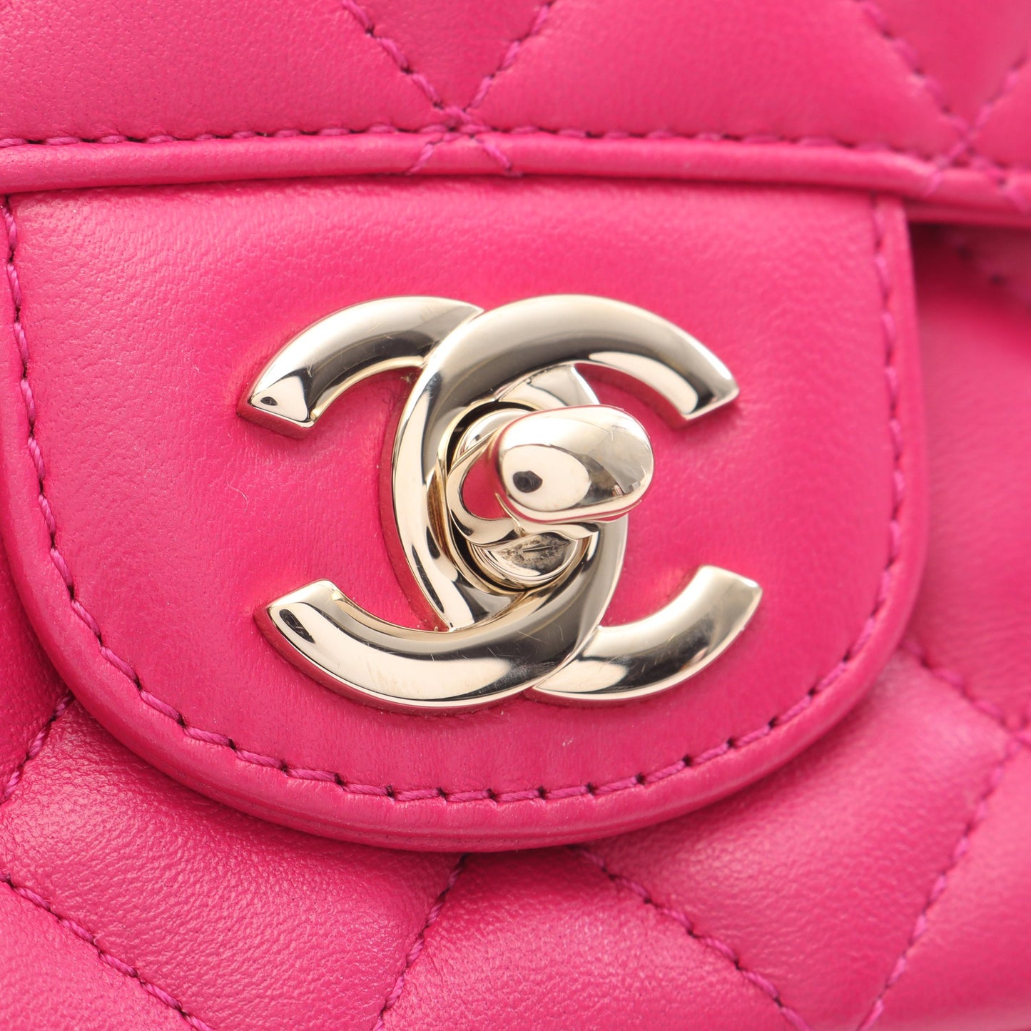 マトラッセ トップハンドル チェーンショルダーバッグ ラムスキン ピンクパープル ゴールド金具 シャネル バッグ CHANEL