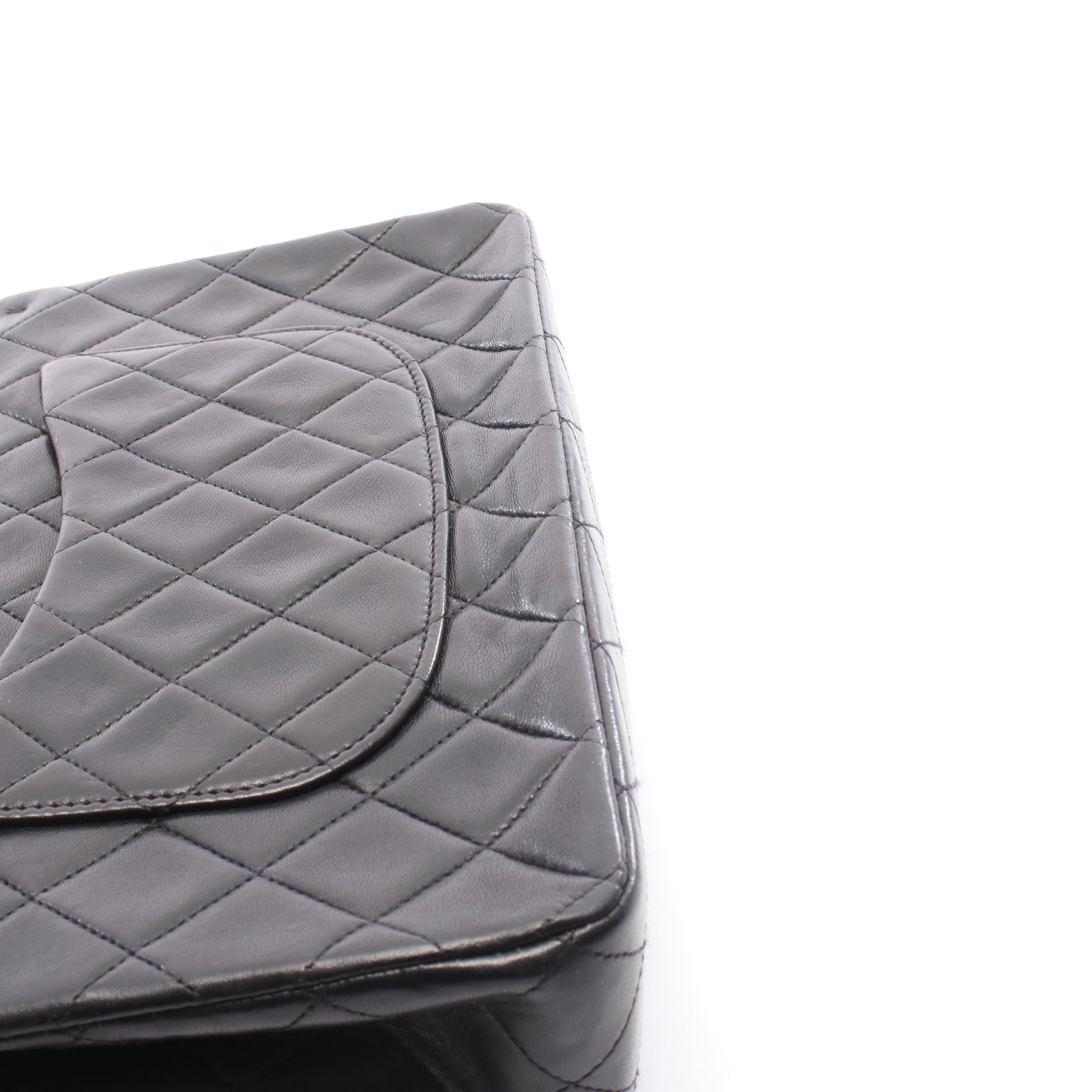 マトラッセ Wフラップ Wチェーンショルダーバッグ ラムスキン ブラック ゴールド金具 シャネル バッグ CHANEL
