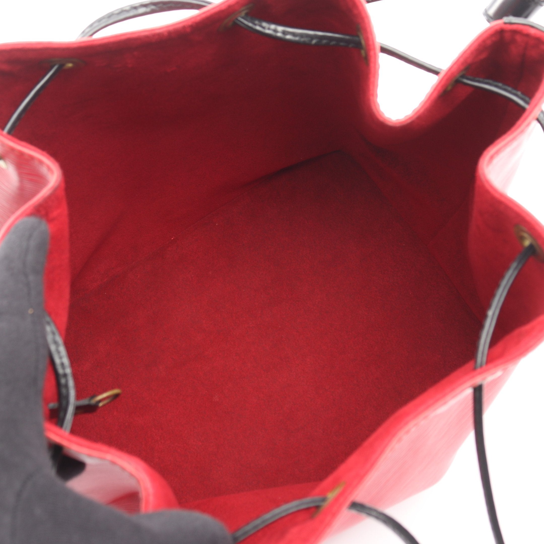 プチノエ エピ カスティリアンレッド ノワール ショルダーバッグ