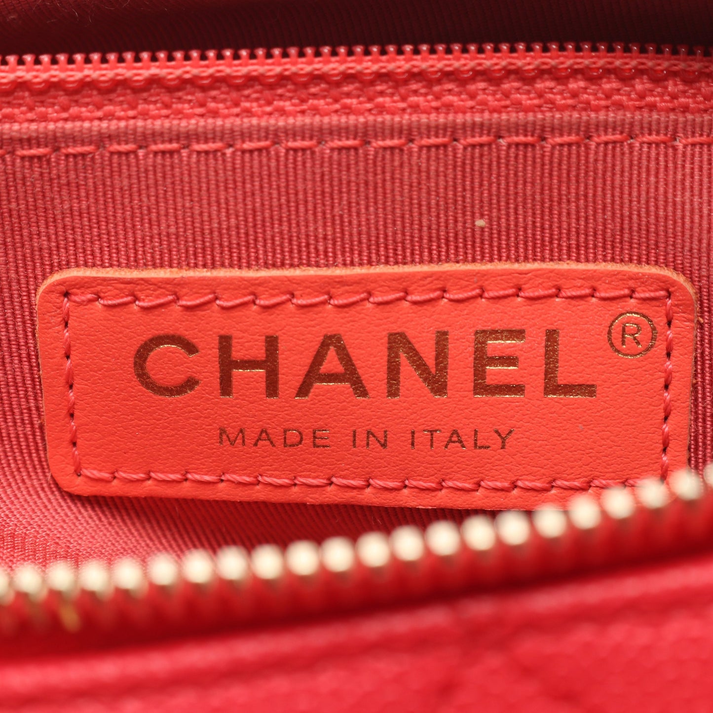 マトラッセ チェーンショルダーバッグ キャビアスキン ラムスキン レッド ゴールド金具 2WAY シャネル バッグ CHANEL