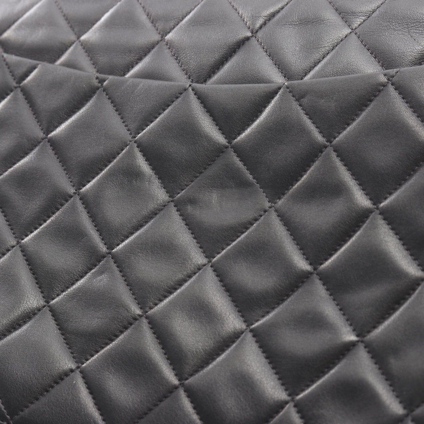 デカマトラッセ34 Wチェーンショルダーバッグ ラムスキン ブラック ゴールド金具 シャネル バッグ CHANEL