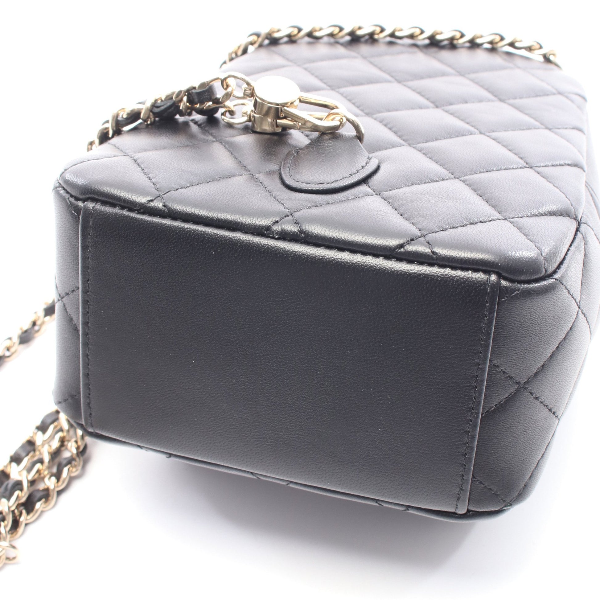 マトラッセ ミニリュック レザー ブラック ゴールド金具 シャネル バッグ CHANEL