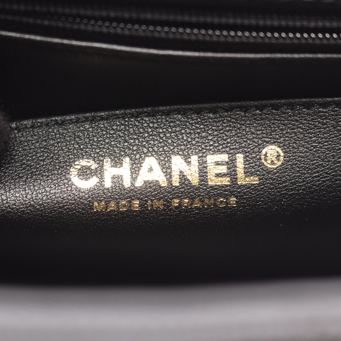 マトラッセ トップハンドル チェーンショルダーバッグ キャビアスキン ブラック ゴールド金具 シャネル バッグ CHANEL