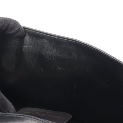 ヴァラ ショルダーバッグ レザー ブラック サルヴァトーレフェラガモ バッグ Salvatore Ferragamo