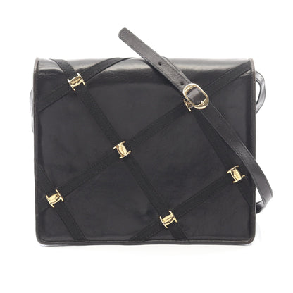 ヴァラ ショルダーバッグ レザー ブラック サルヴァトーレフェラガモ バッグ Salvatore Ferragamo