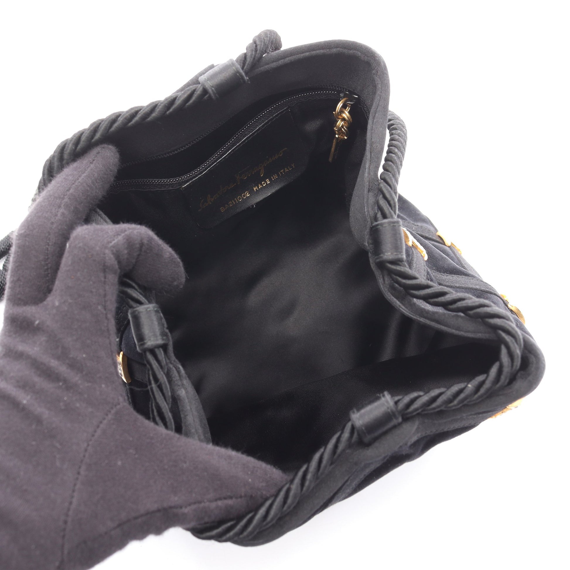 ヴァラ ショルダーバッグ ベロア ブラック 巾着 タッセル サルヴァトーレフェラガモ バッグ Salvatore Ferragamo