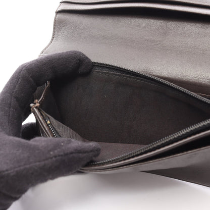シェブロン Vステッチ 二つ折り長財布 レザー ダークブラウン シルバー金具 シャネル 財布・小物 CHANEL