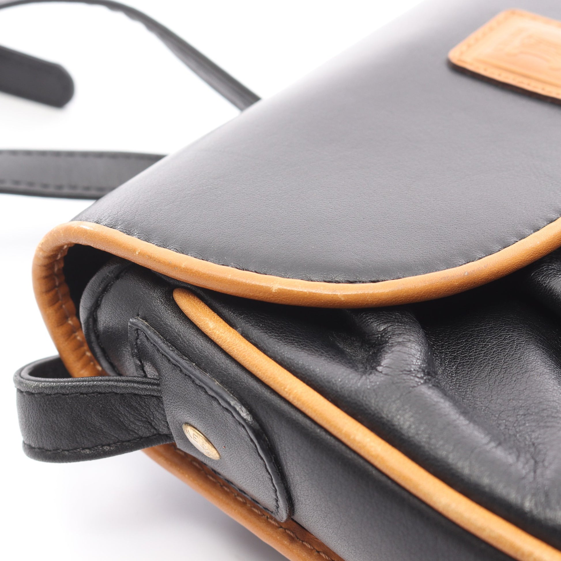 ショルダーバッグ レザー ブラック セリーヌ バッグ CELINE