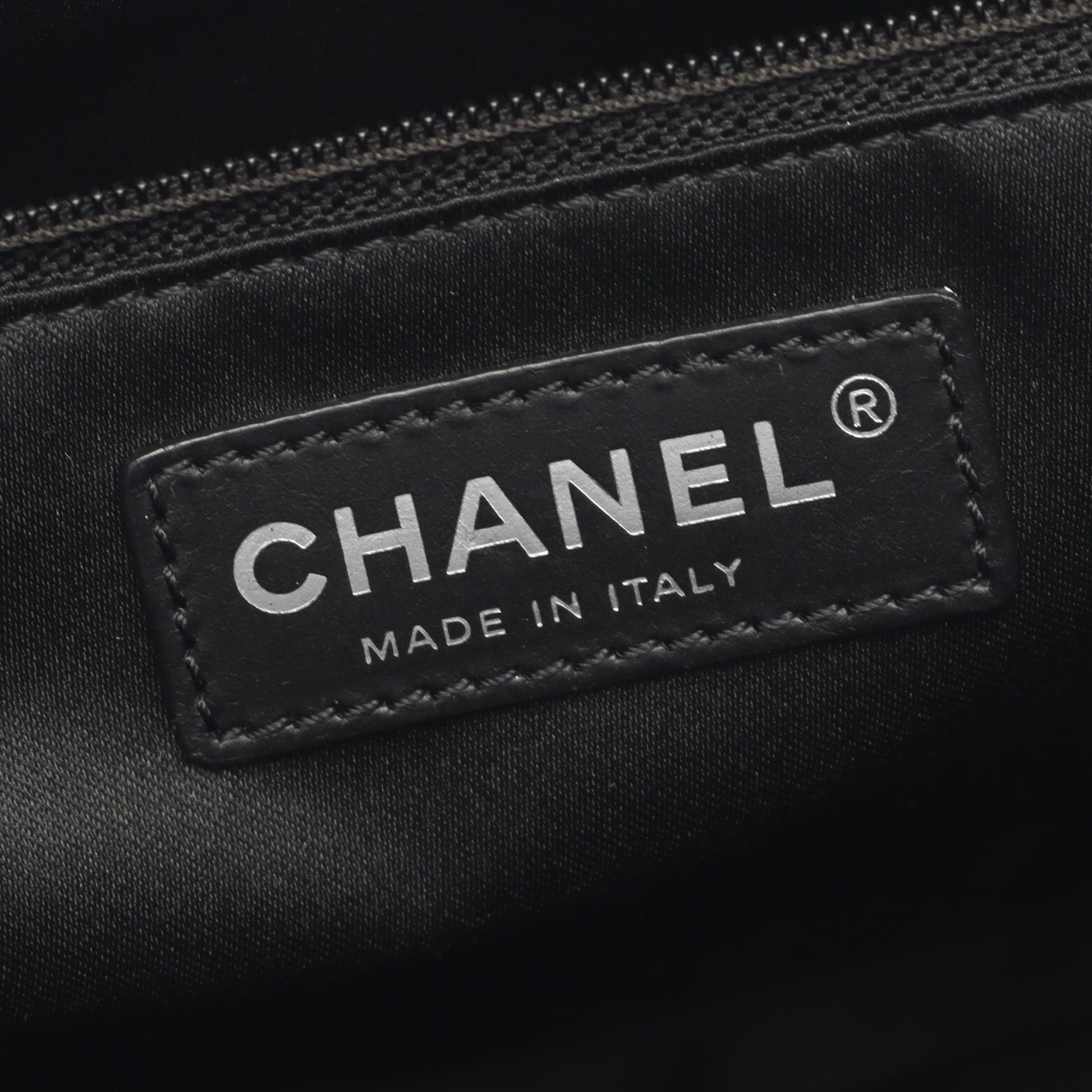 マトラッセ グランドショッピング GST チェーンショルダーバッグ チェーントートバッグ キャビアスキン ブラック シルバー金具 シャネル バッグ CHANEL