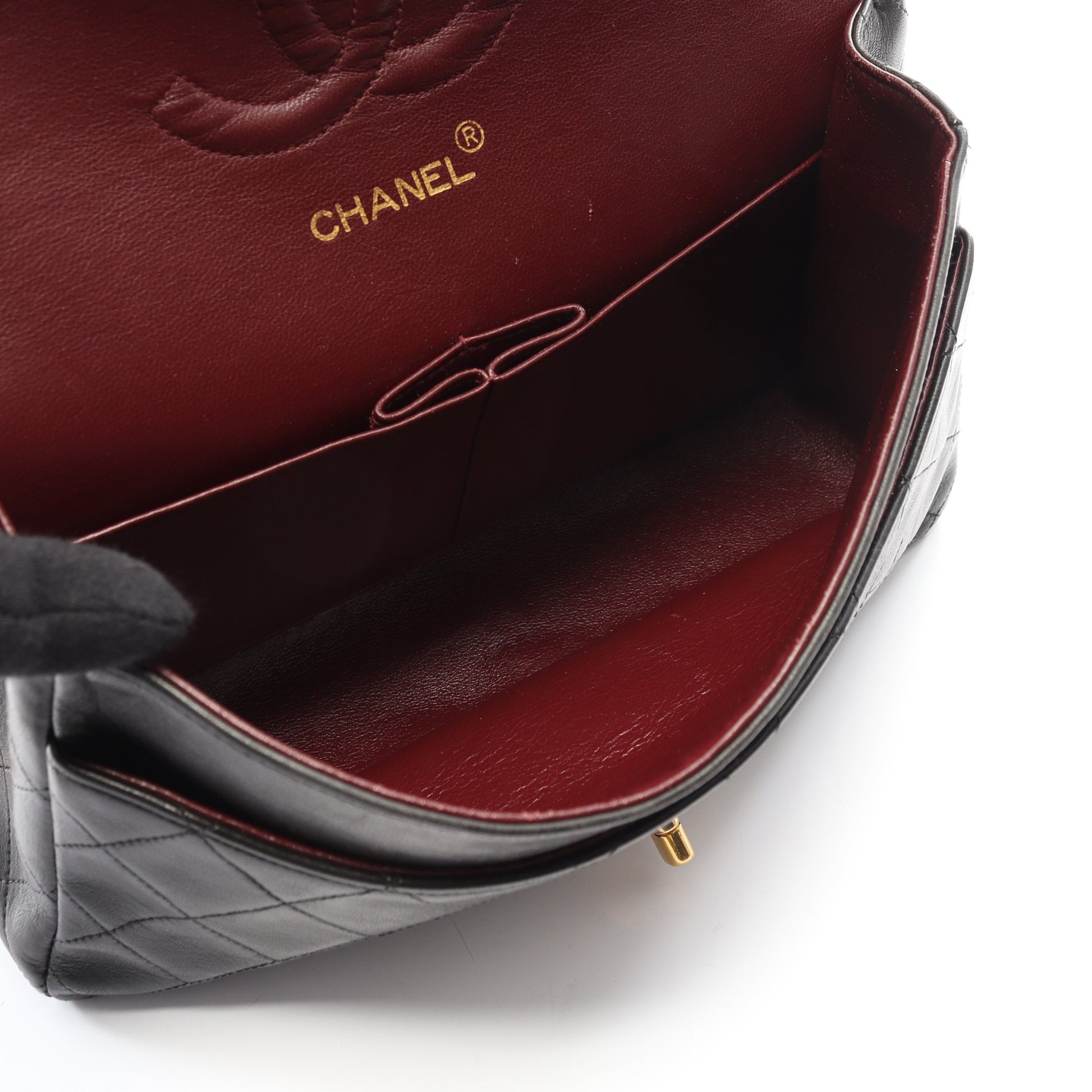マトラッセ Wフラップ Wチェーンショルダーバッグ ラムスキン ブラック ゴールド金具 シャネル バッグ CHANEL