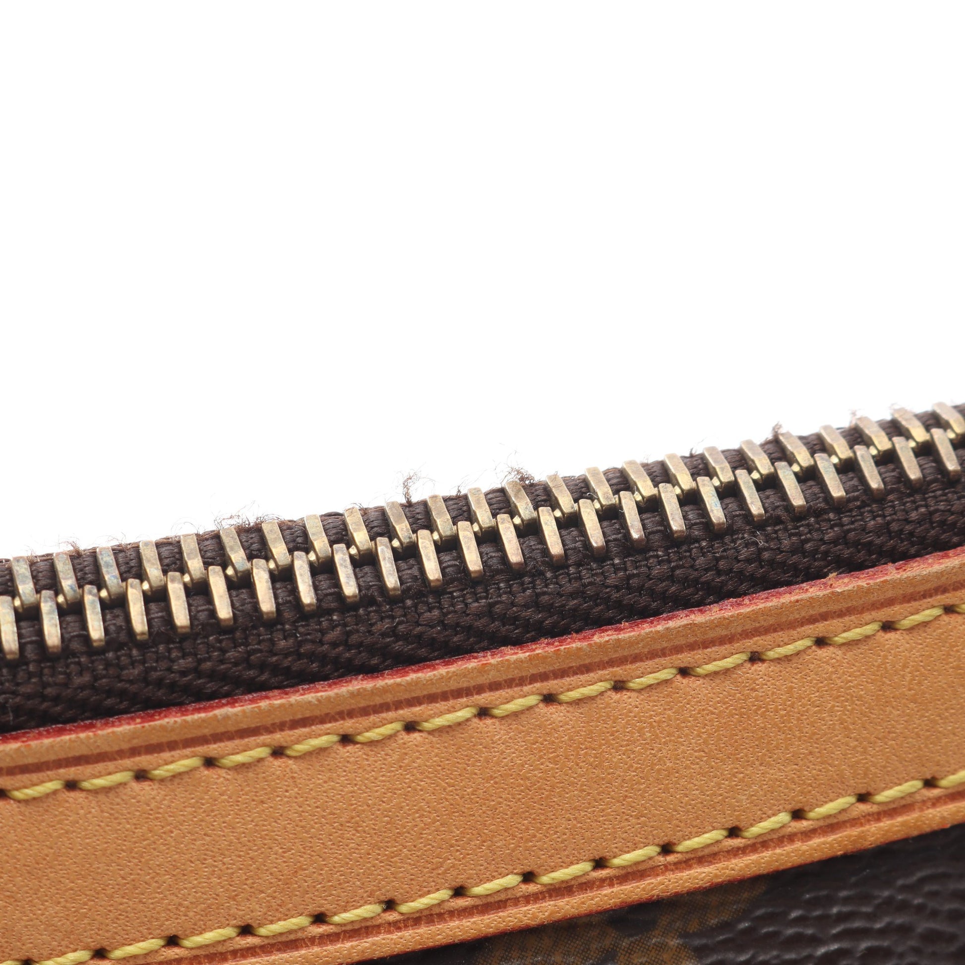 トゥラムGM モノグラム ショルダーバッグ PVC レザー ブラウン ルイヴィトン バッグ LOUIS VUITTON