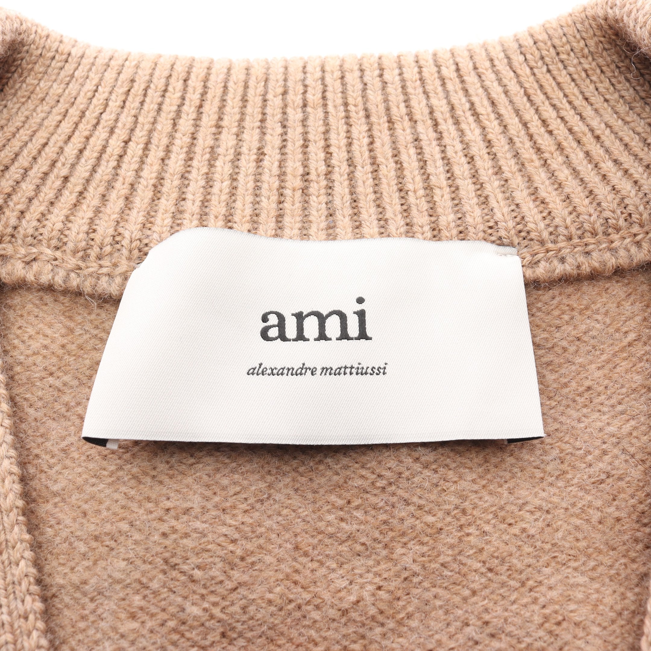 ハートロゴ カーディガン ウール ライトブラウン レッド アミ