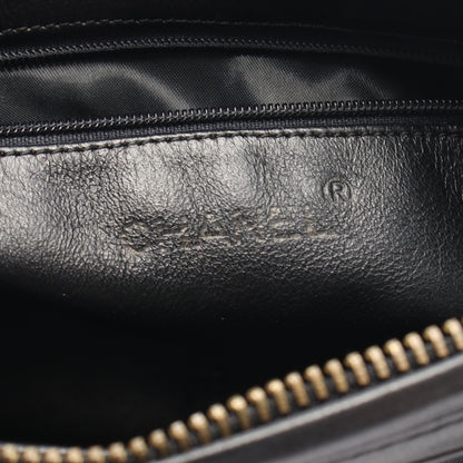 Vステッチ チェーンショルダーバッグ ラムスキン ブラック ゴールド金具 フリンジ シャネル バッグ CHANEL