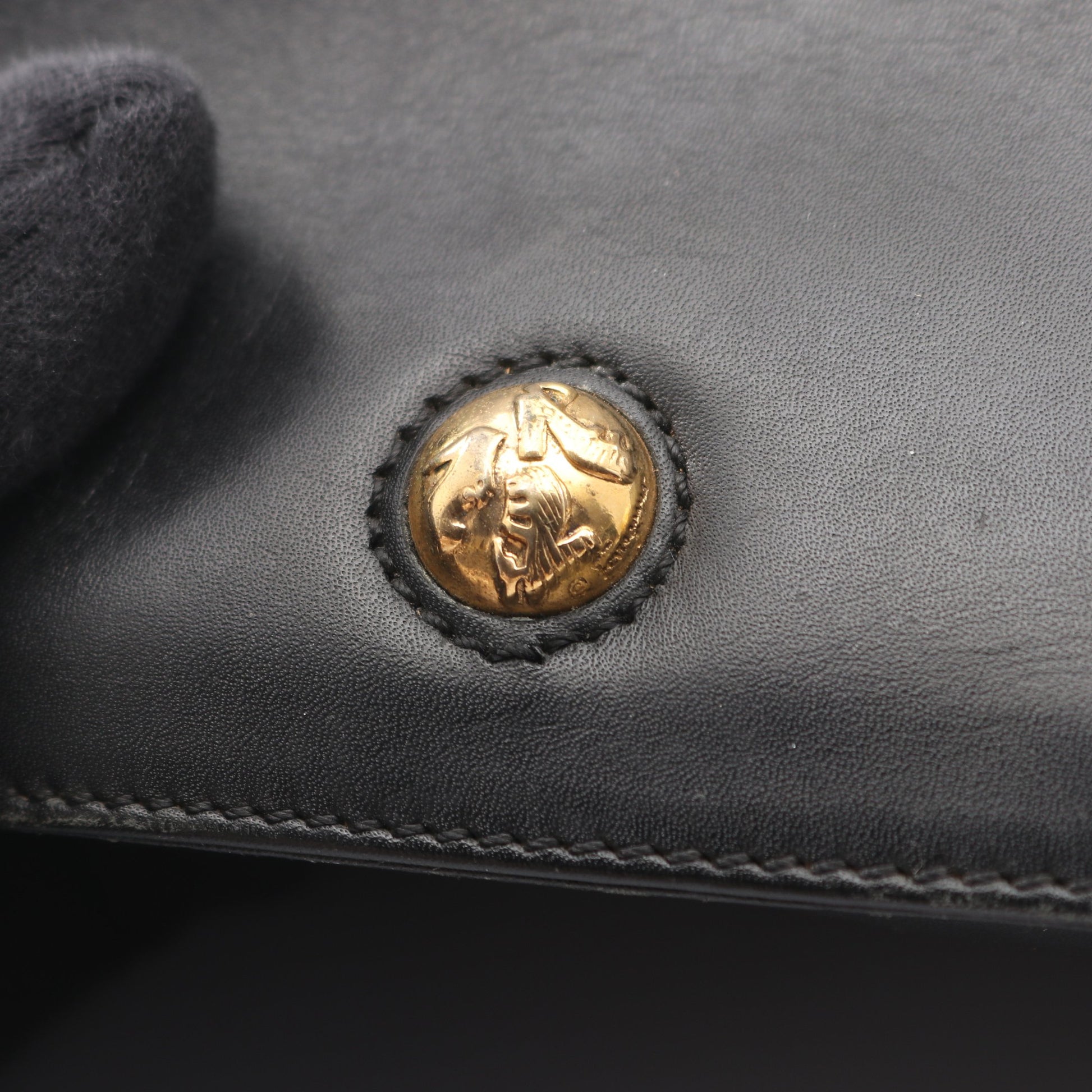 ハンドバッグ レザー ブラック ヒールモチーフ金具 2WAY サルヴァトーレフェラガモ バッグ Salvatore Ferragamo