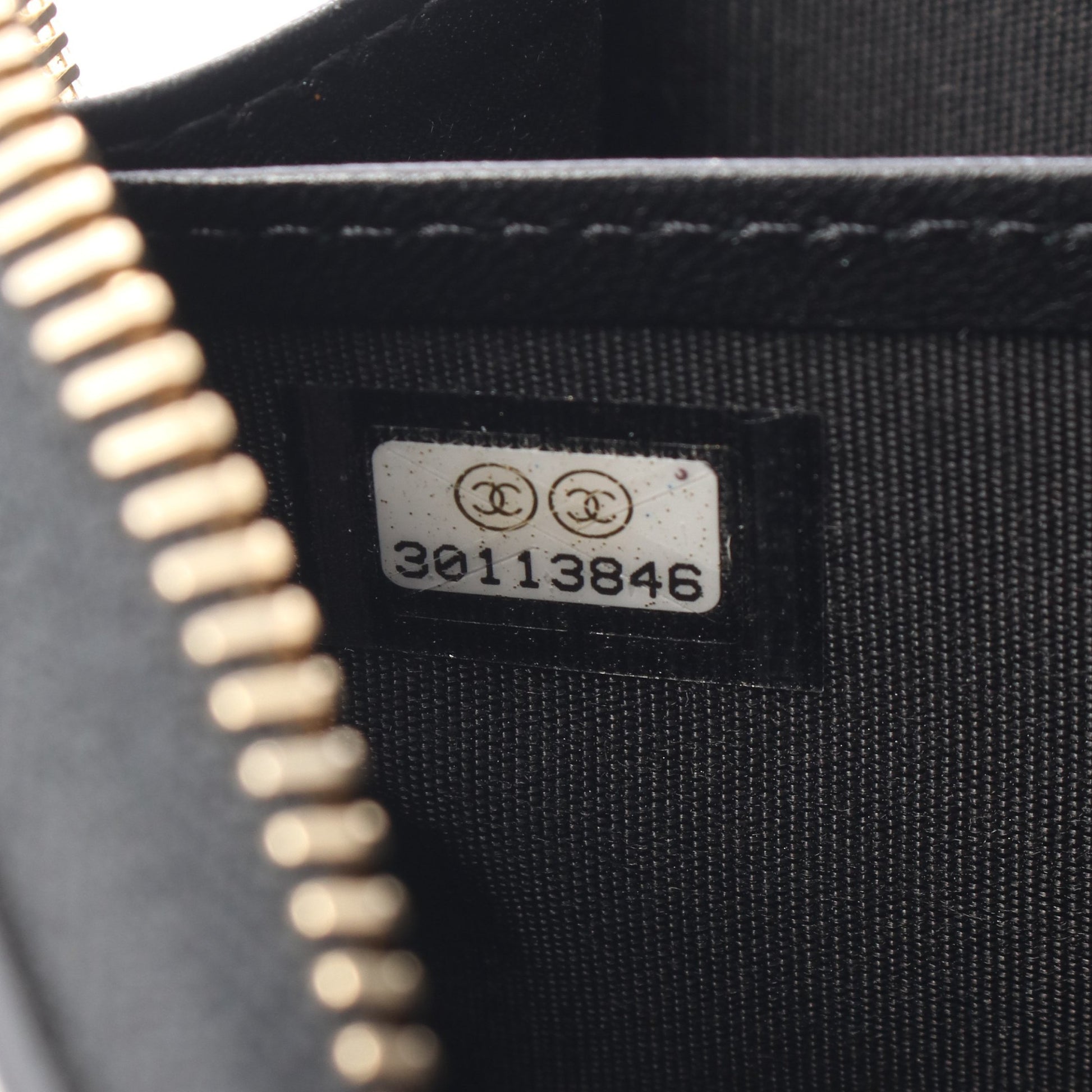 クラシック ロングジップウォレットマトラッセ ラウンドファスナー長財布 エナメルレザー ブラック ゴールド金具 シャネル 財布・小物 CHANEL