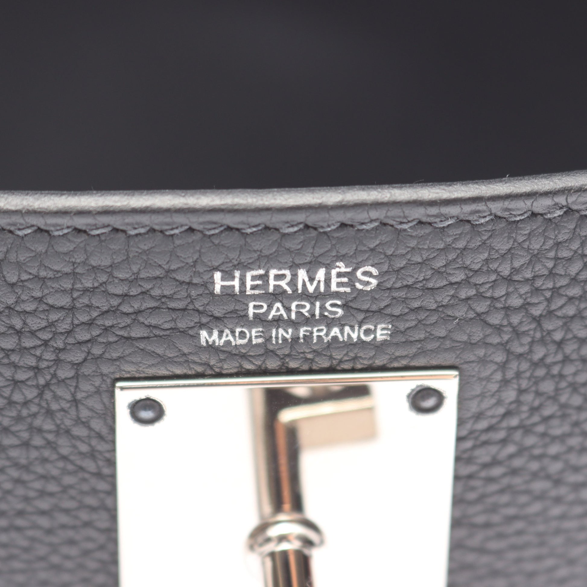 ケリーアッカドPM グリミスティ ボディバッグ トゴ ダークグレー シルバー金具 W刻印 エルメス バッグ HERMES