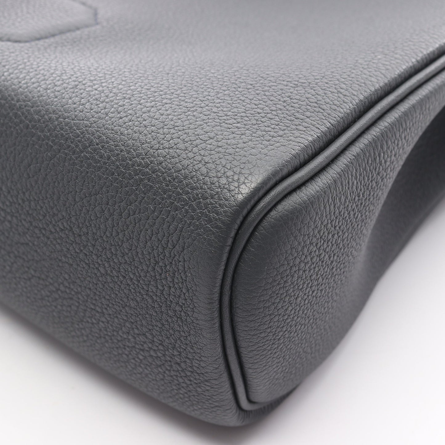 ケリーアッカドPM グリミスティ ボディバッグ トゴ ダークグレー シルバー金具 W刻印 エルメス バッグ HERMES