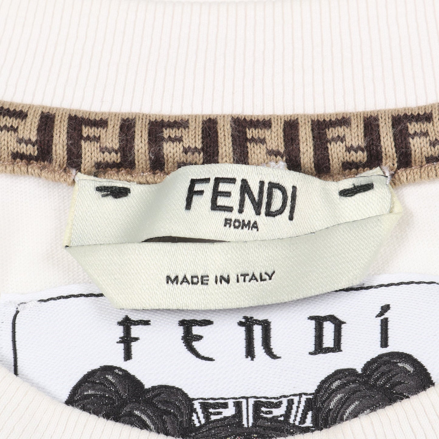 FENDI × NICKI MINAJ FENDI PRINTS ON 半袖Tシャツ クルーネック コットン ホワイト マルチカラー フェンディ トップス FENDI