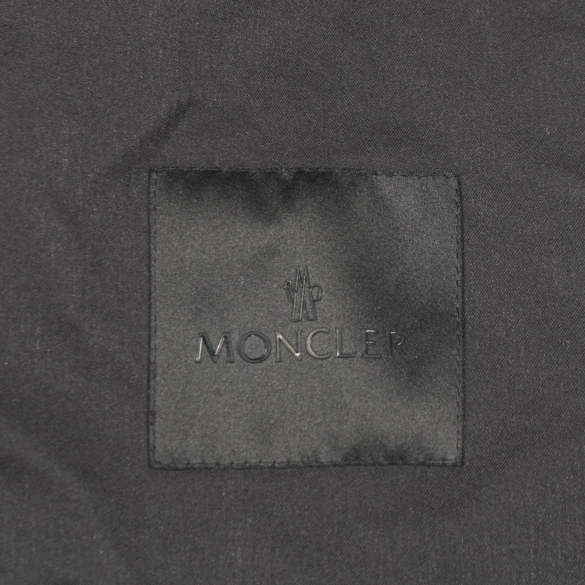 SATTOUF ブルゾン ジャケット ナイロン ブラック フード付き モンクレール アウター MONCLER