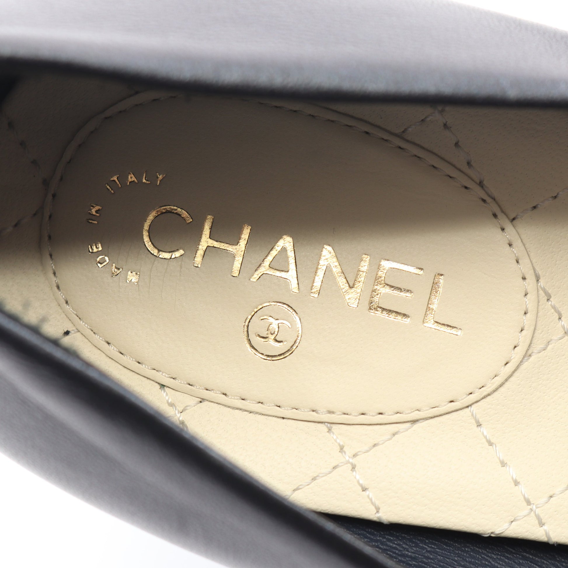 カメリア ココマーク パンプス ラムスキン ブラック シャネル シューズ CHANEL