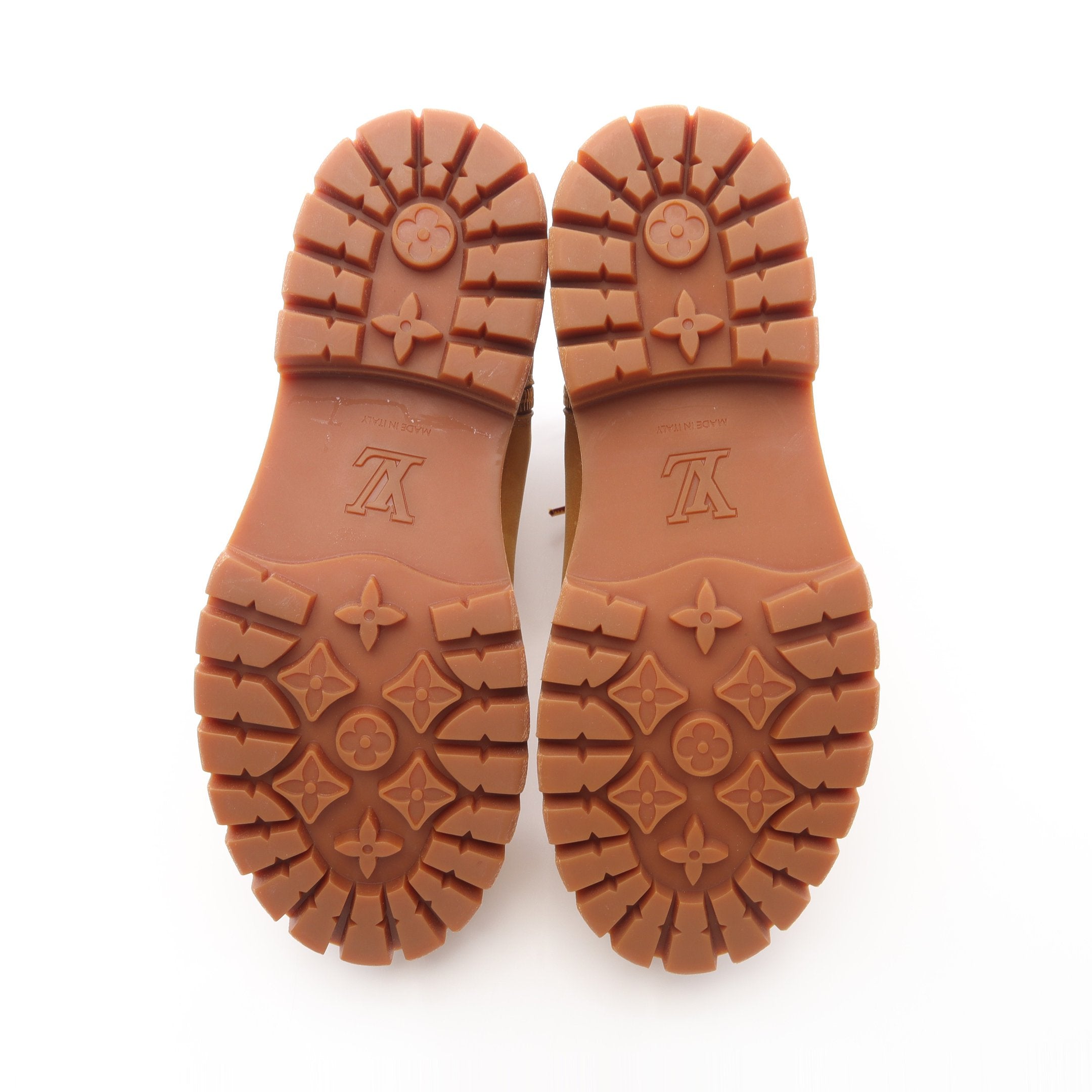 LOUIS VUITTON × Timberland モノグラム ブーツ ヌバック レザー