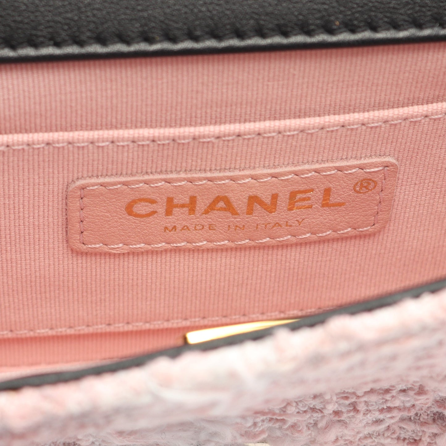 チェーンショルダーバッグ ツイード ラムスキン ピンク ブラック ゴールド金具 シャネル バッグ CHANEL