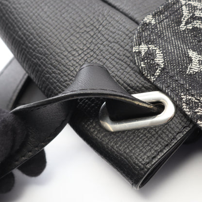 LOUIS VUITTON × NIGO ブサス トーキョー モノグラムデニム ショルダーバッグ キャンバス レザー ブラック ルイヴィトン バッグ LOUIS VUITTON