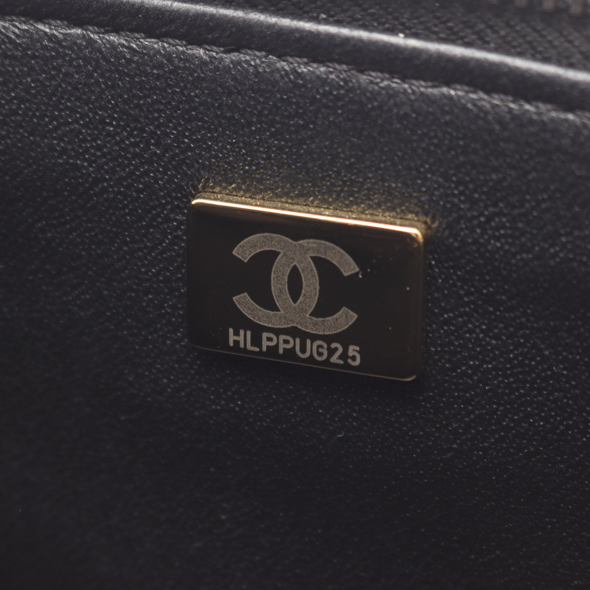 トレンディCC バニティバッグ チェーンショルダーバッグ ラムスキン ブラック ゴールド金具 シャネル バッグ CHANEL