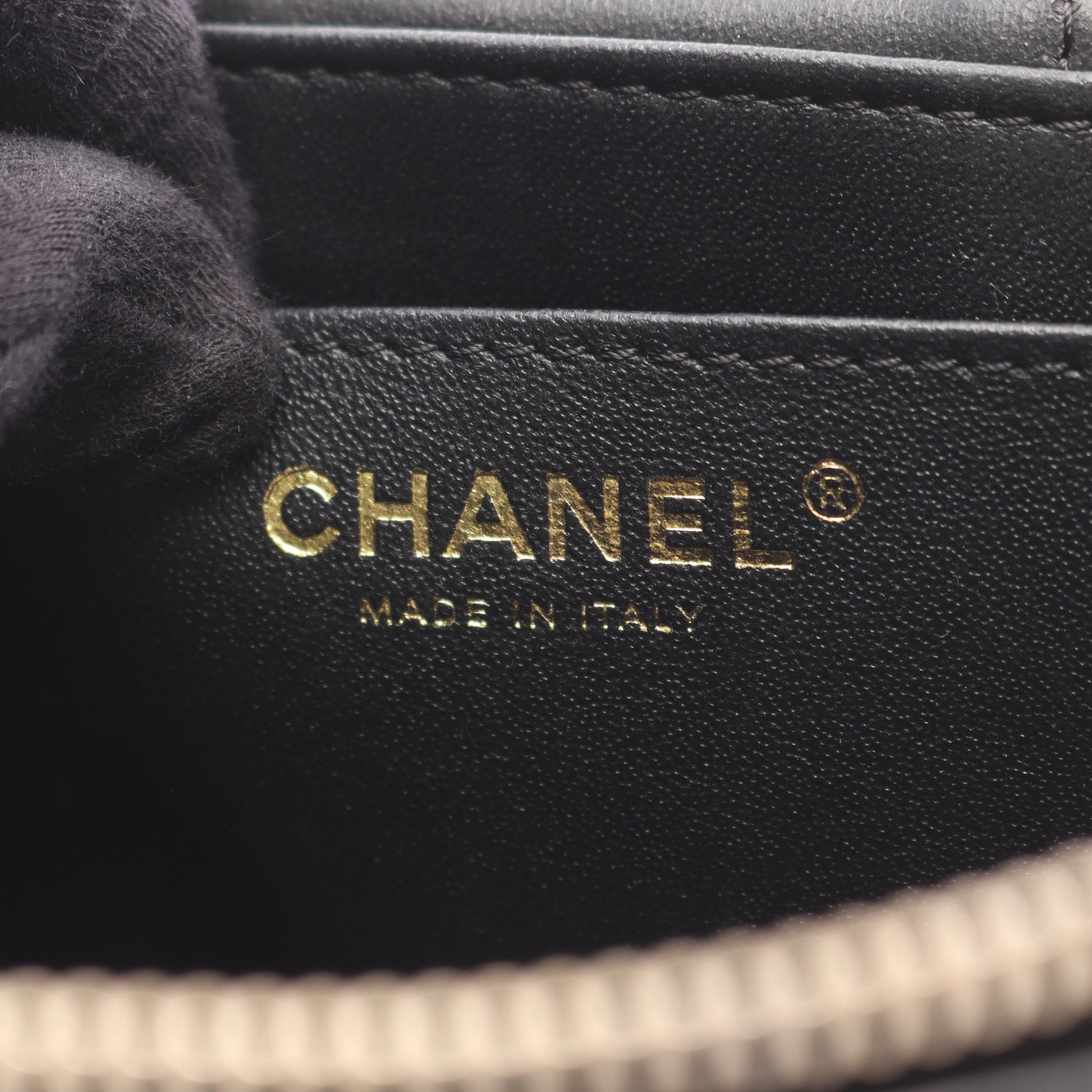 トレンディCC バニティバッグ チェーンショルダーバッグ ラムスキン ブラック ゴールド金具 シャネル バッグ CHANEL