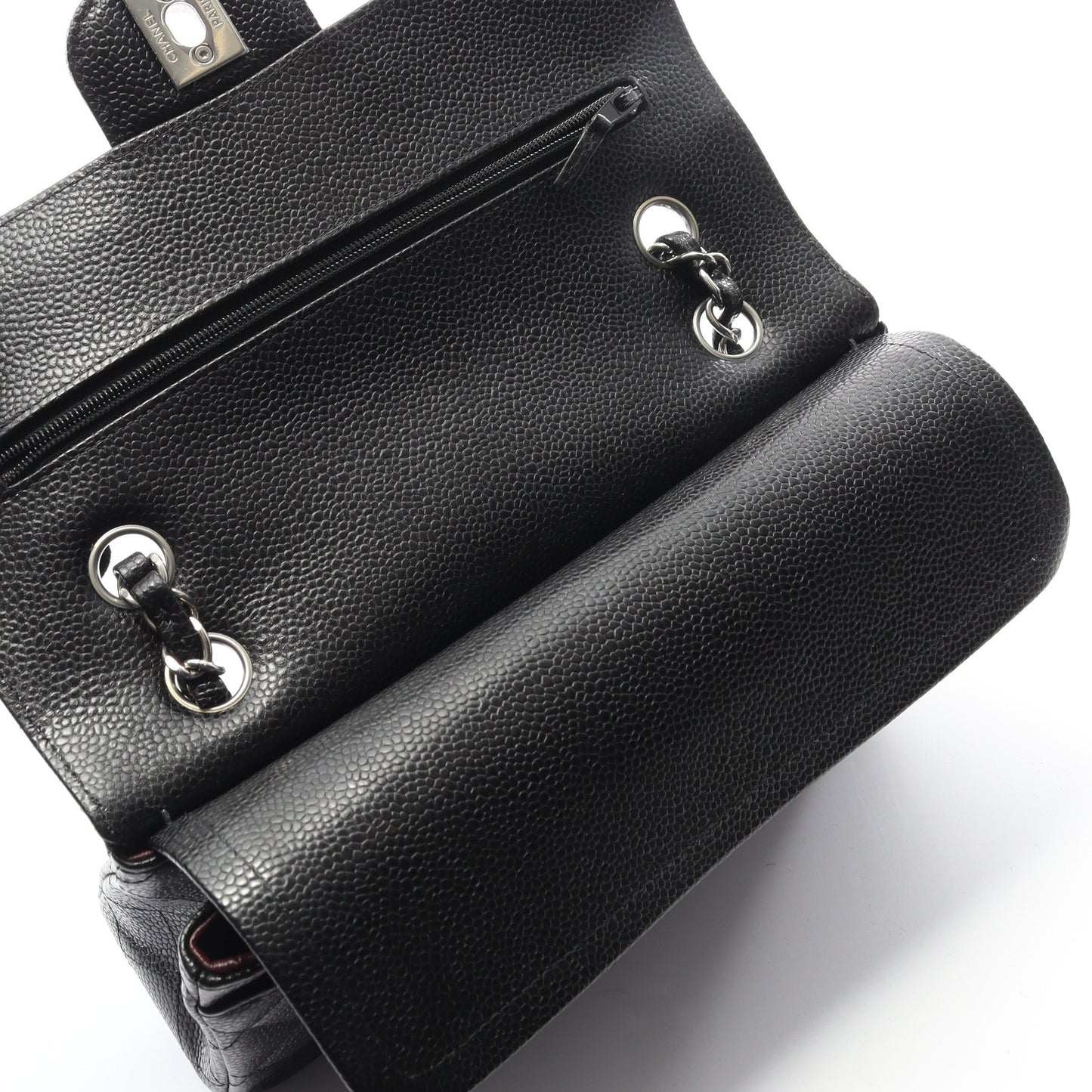 マトラッセ Wフラップ Wチェーンショルダーバッグ キャビアスキン ブラック シルバー金具 シャネル