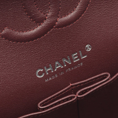 マトラッセ Wフラップ Wチェーンショルダーバッグ キャビアスキン ブラック シルバー金具 シャネル