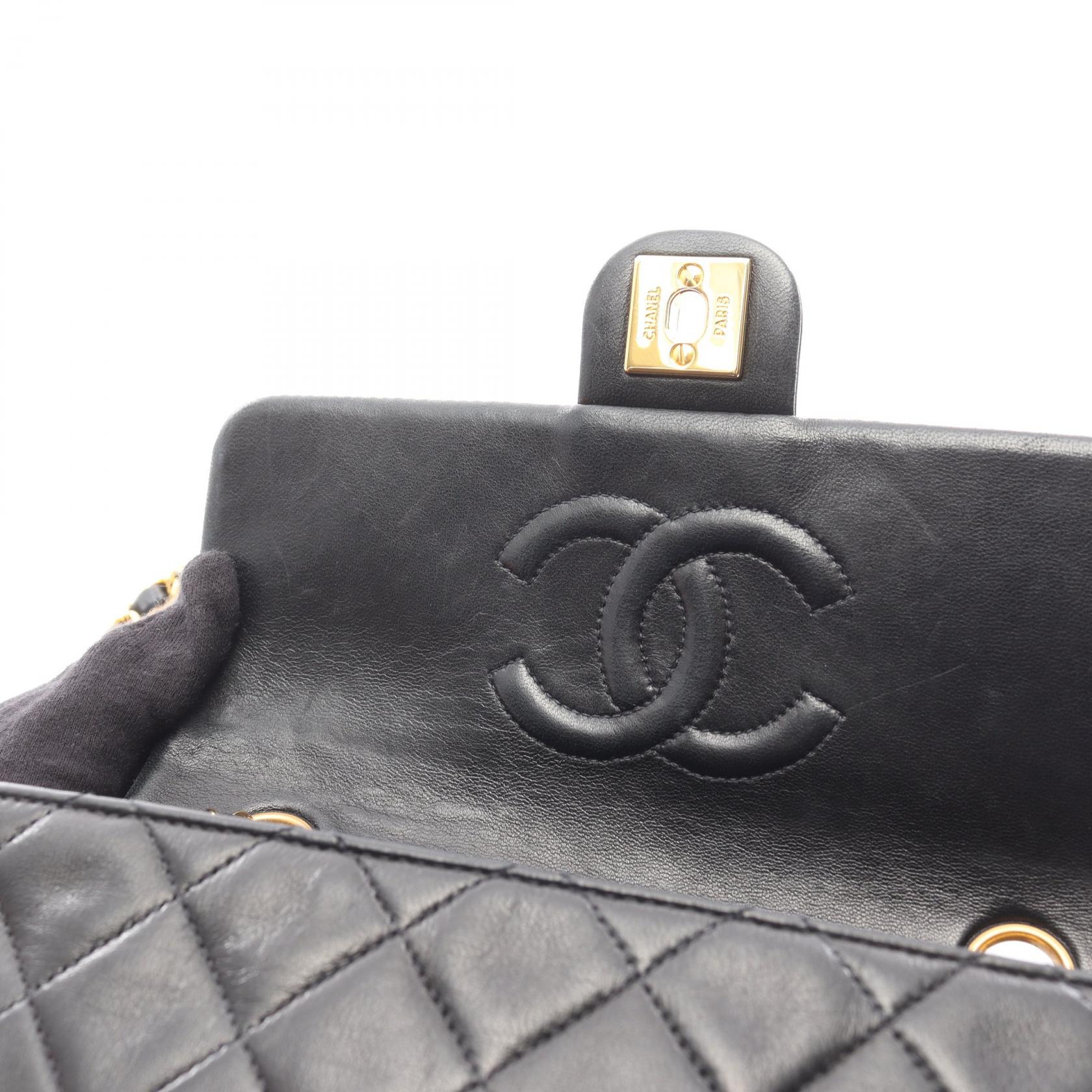 ミニマトラッセ20 チェーンショルダーバッグ ラムスキン ブラック ゴールド金具 シャネル バッグ CHANEL