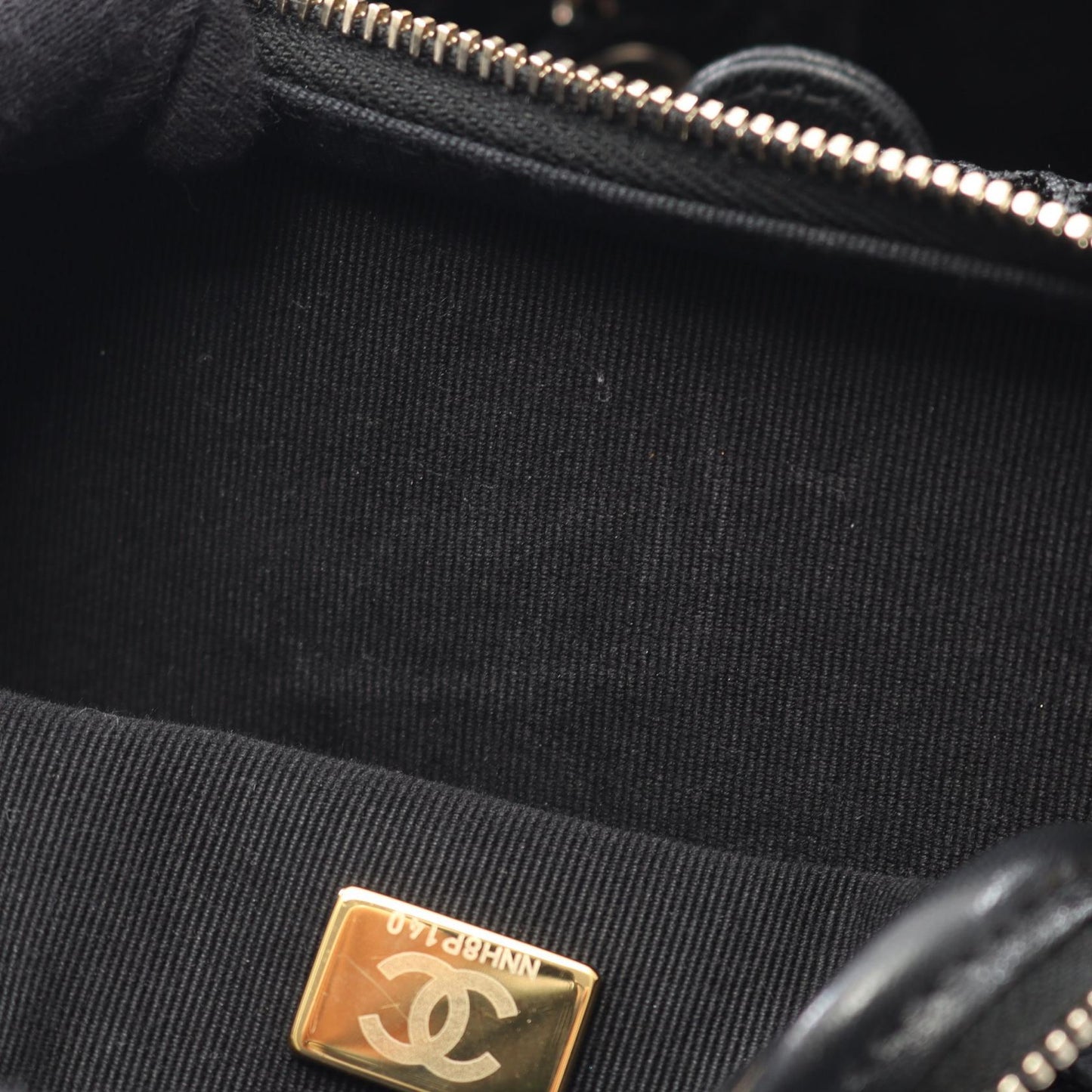 マトラッセ バックパック リュックサック ラムスキン ブラック ゴールド金具 メッシュ シャネル バッグ CHANEL