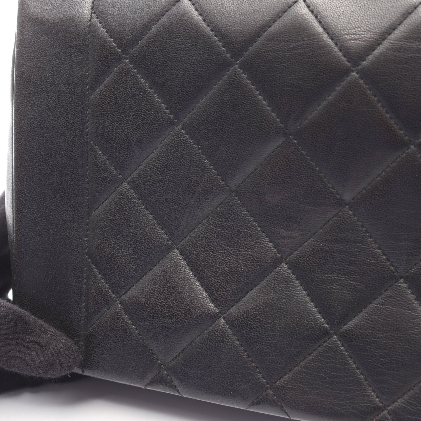 マトラッセ ダイアナフラップ チェーンショルダーバッグ ラムスキン ブラック ゴールド金具 シャネル バッグ CHANEL