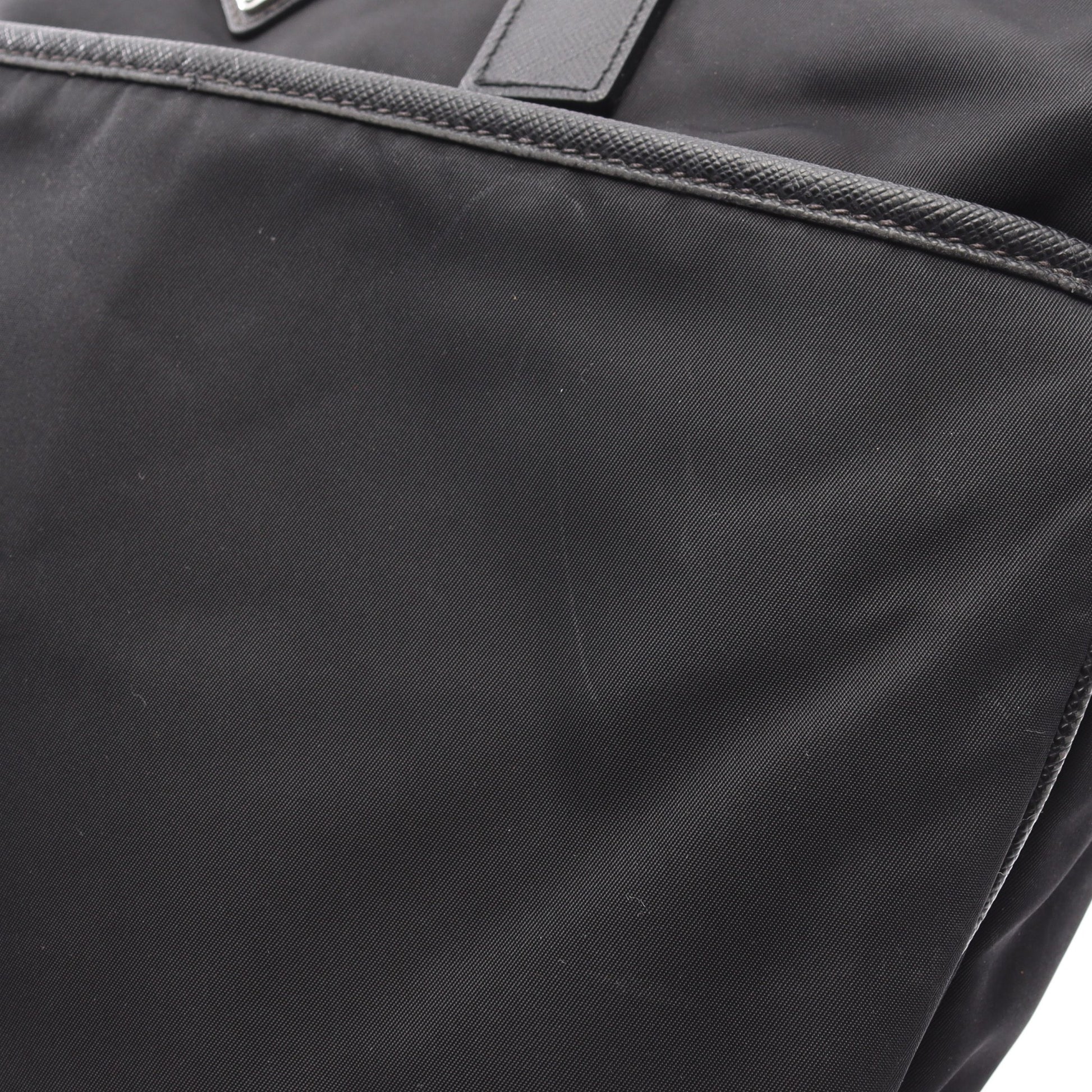 ハンドバッグ ナイロン サフィアーノレザー ブラック 三角プレート 2WAY プラダ バッグ PRADA