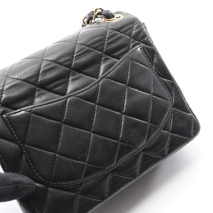ミニマトラッセ チェーンショルダーバッグ ラムスキン ブラック ゴールド金具 シャネル バッグ CHANEL