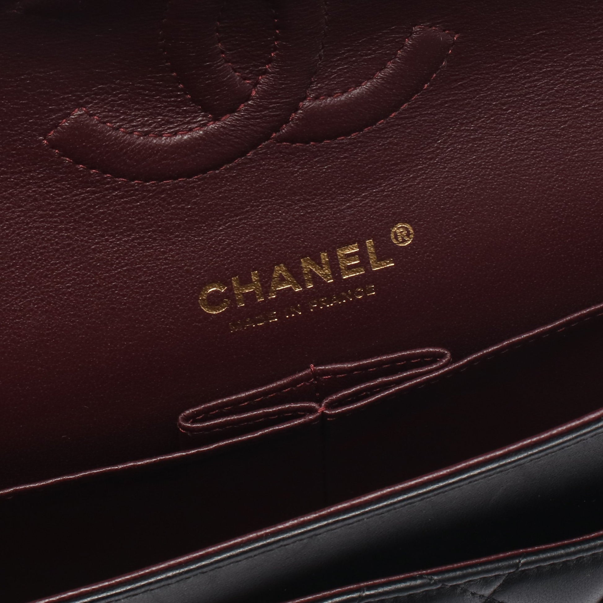 マトラッセ Wフラップ Wチェーンショルダーバッグ ラムスキン ブラック ゴールド金具 シャネル バッグ CHANEL