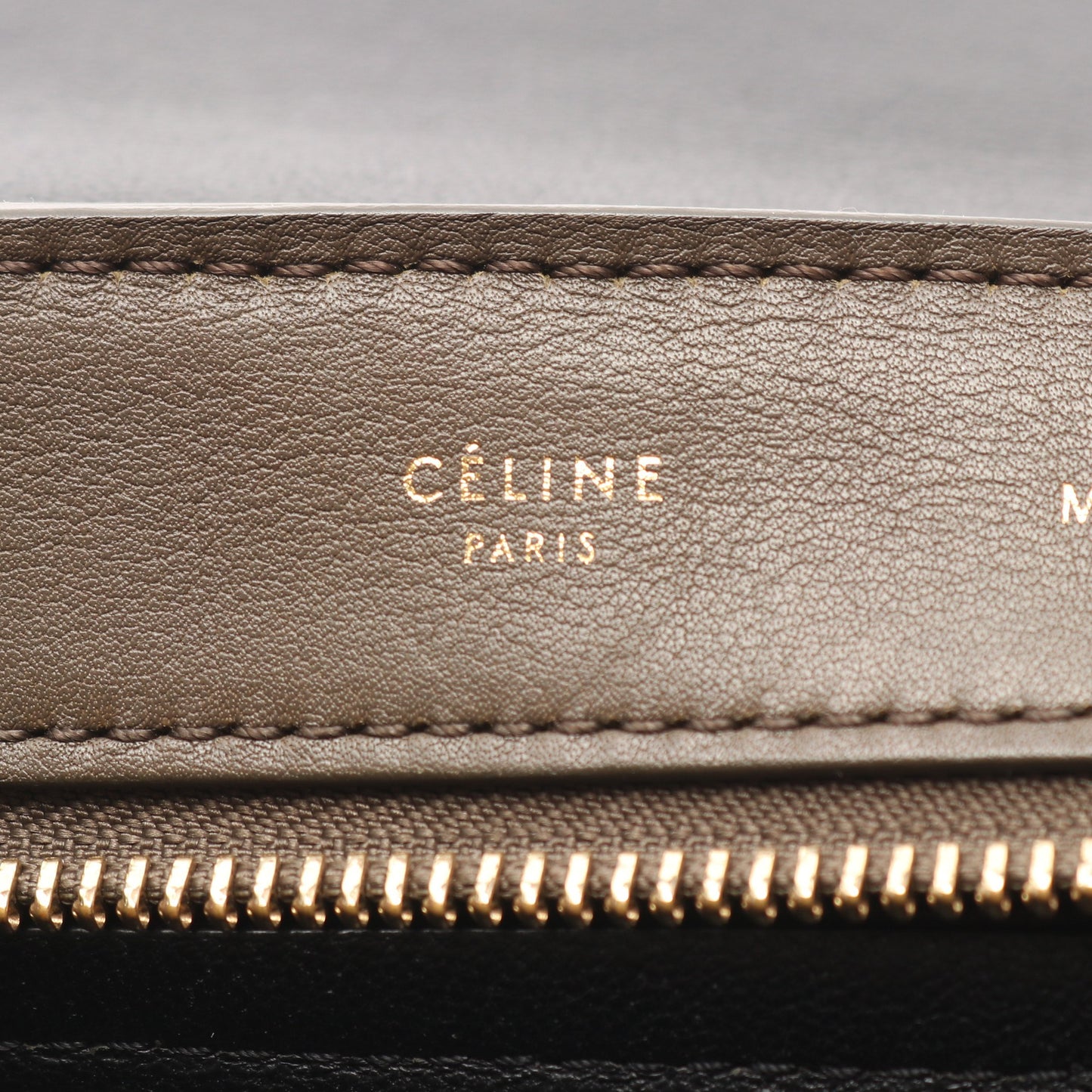 トラペーズ ミディアム ハンドバッグ レザー スエード グレーブラウン ブラック カーキブラウン 2WAY セリーヌ バッグ CELINE