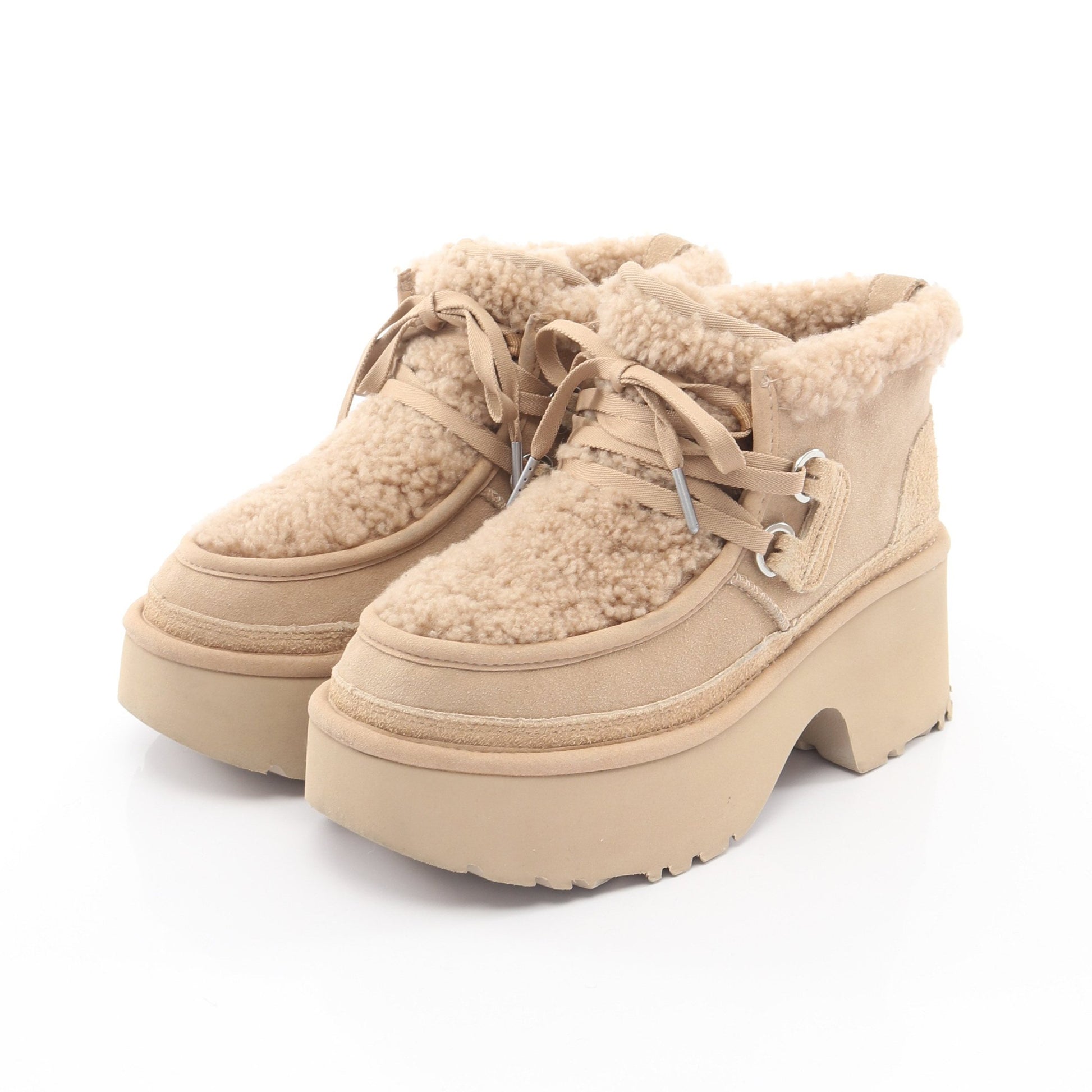 Classic New Heights Lace Up ムートンブーツ スエード ムートン ベージュ アグオーストラリア シューズ UGG australia