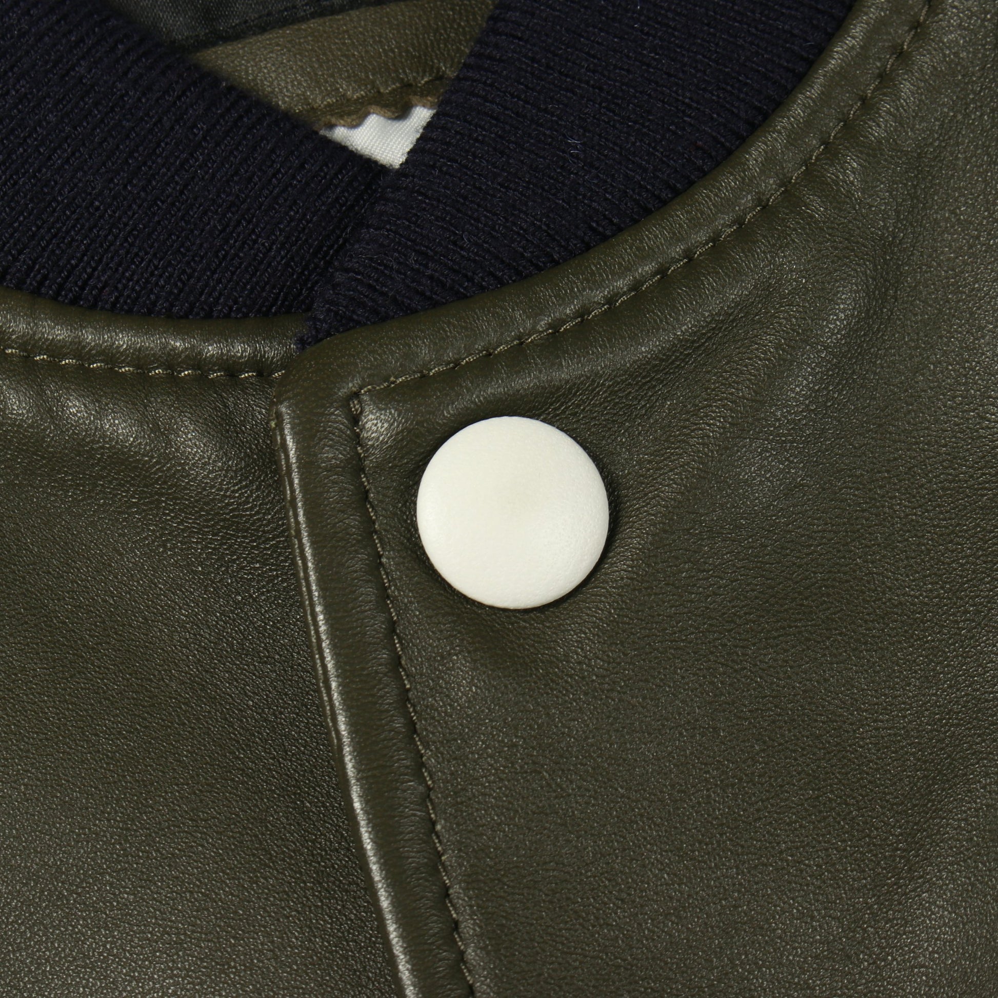 スタジャン レザー カーキグリーン ネイビー ターコイズブルー ディースクエアード アウター DSQUARED2