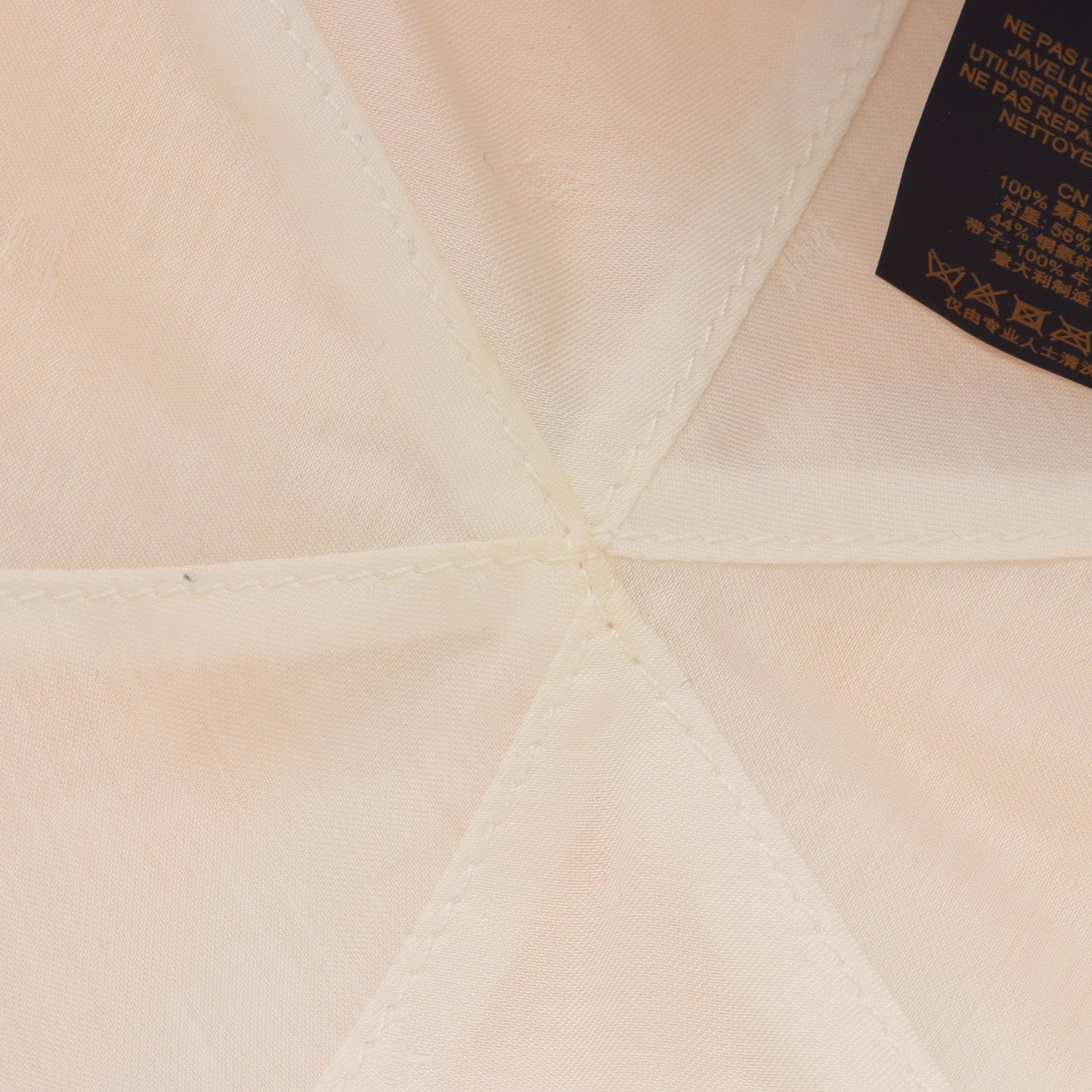 モノグラム ブロン キャップ オフホワイト ベルベット ルイヴィトン 財布・小物 LOUIS VUITTON