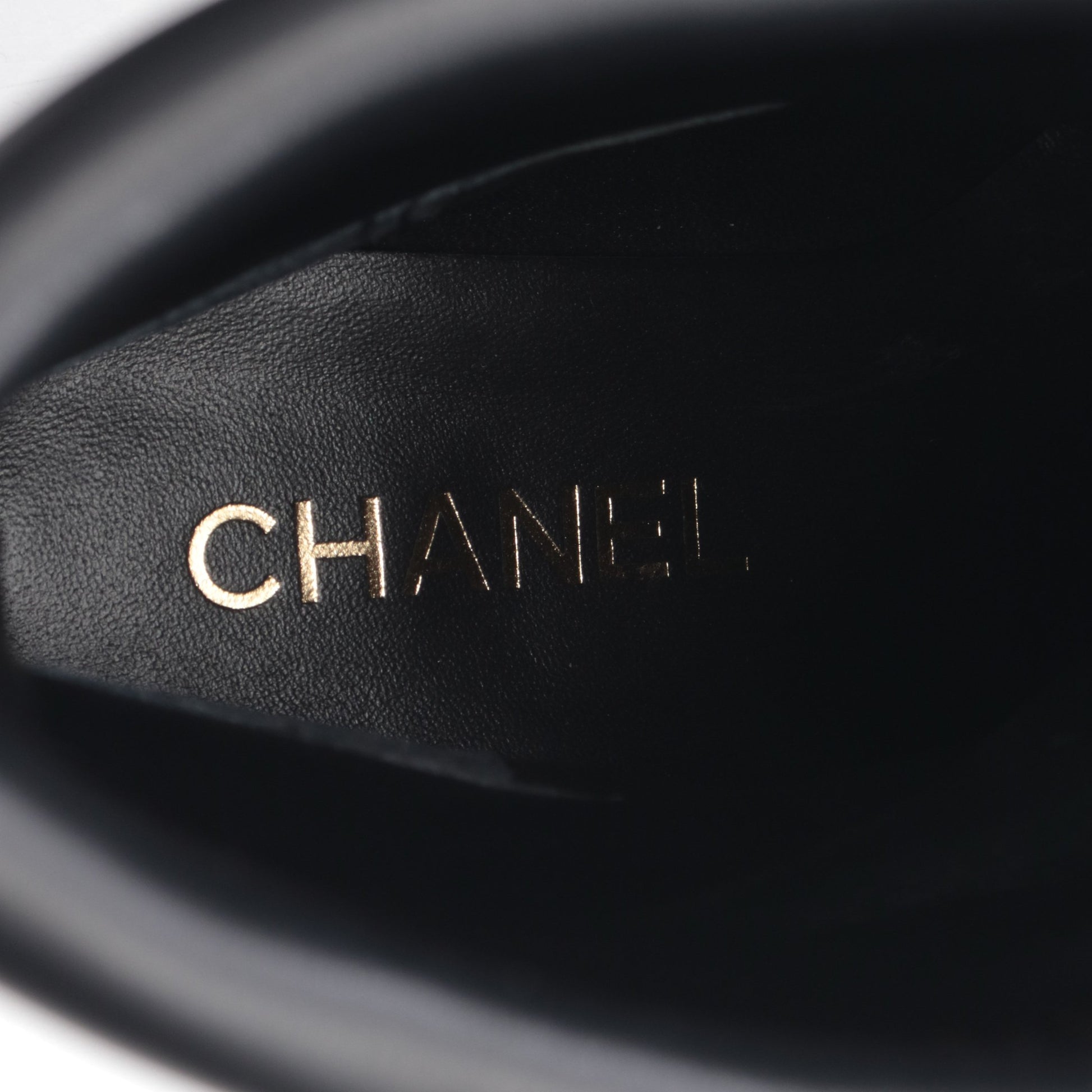 ココマーク Wチェーン ショート ブーツ レザー ブラック 25AW シャネル シューズ CHANEL