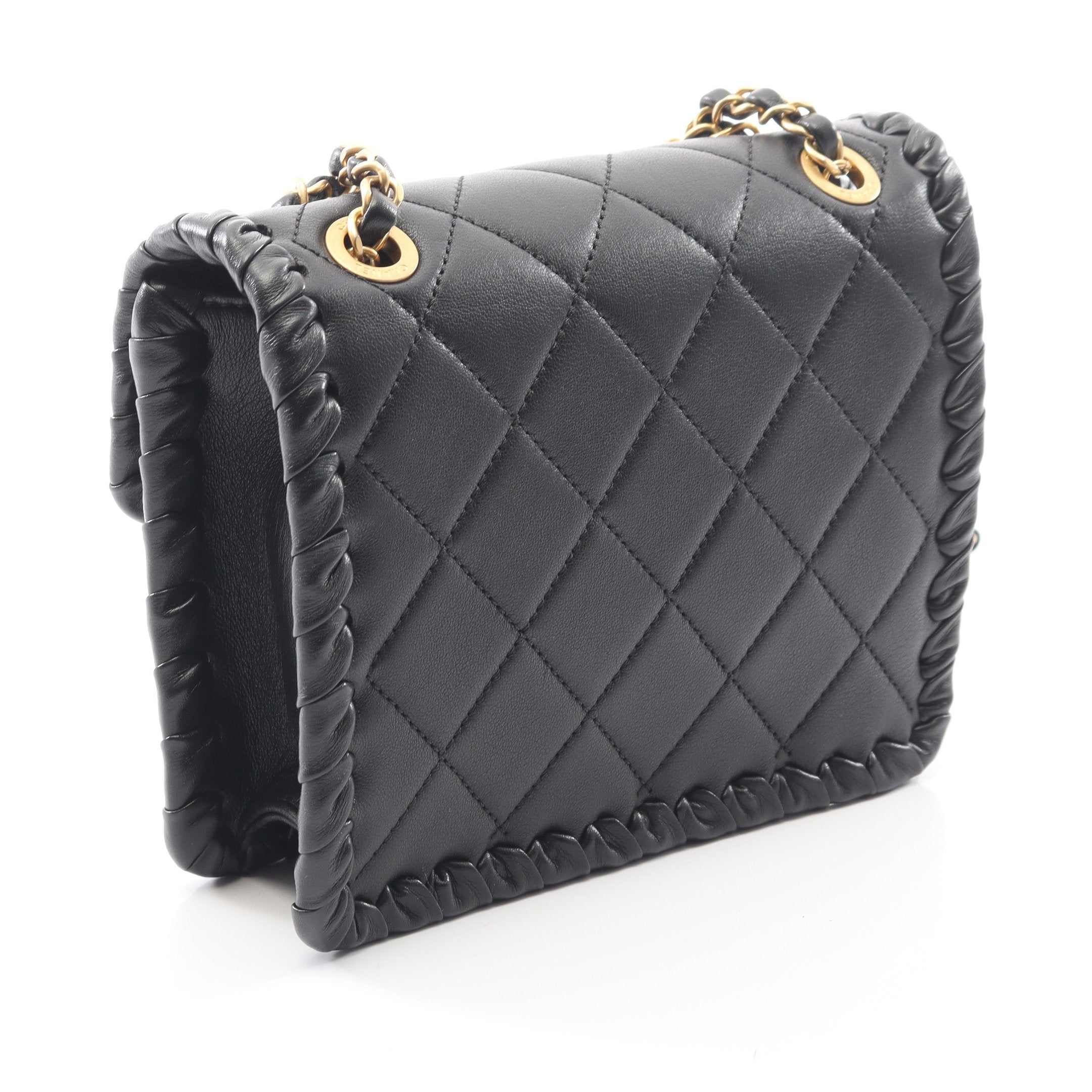 マトラッセ チェーンショルダーバッグ ラムスキン ブラック ゴールド