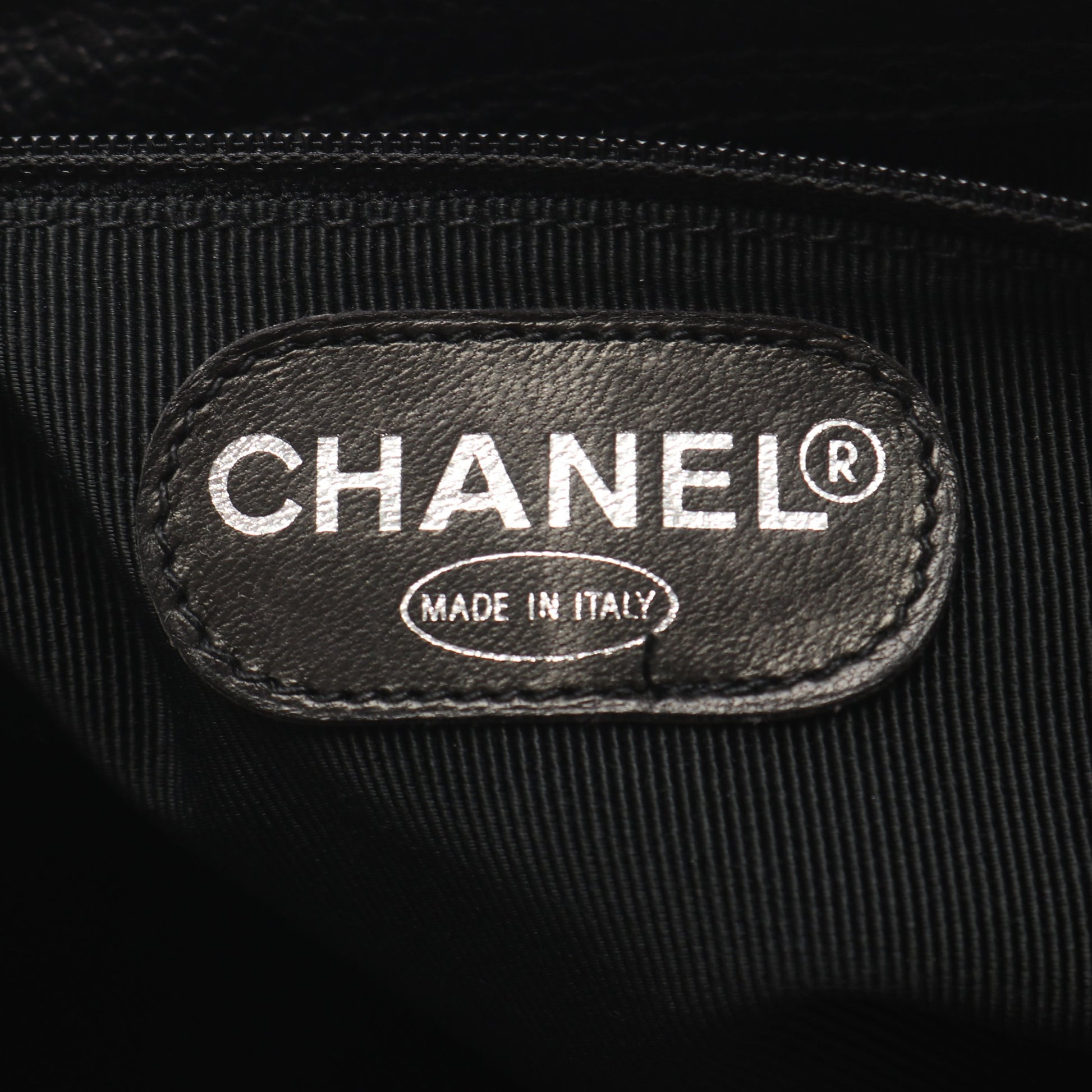 トリプルココマーク チェーンショルダーバッグ キャビアスキン ブラック シルバー金具 シャネル バッグ CHANEL