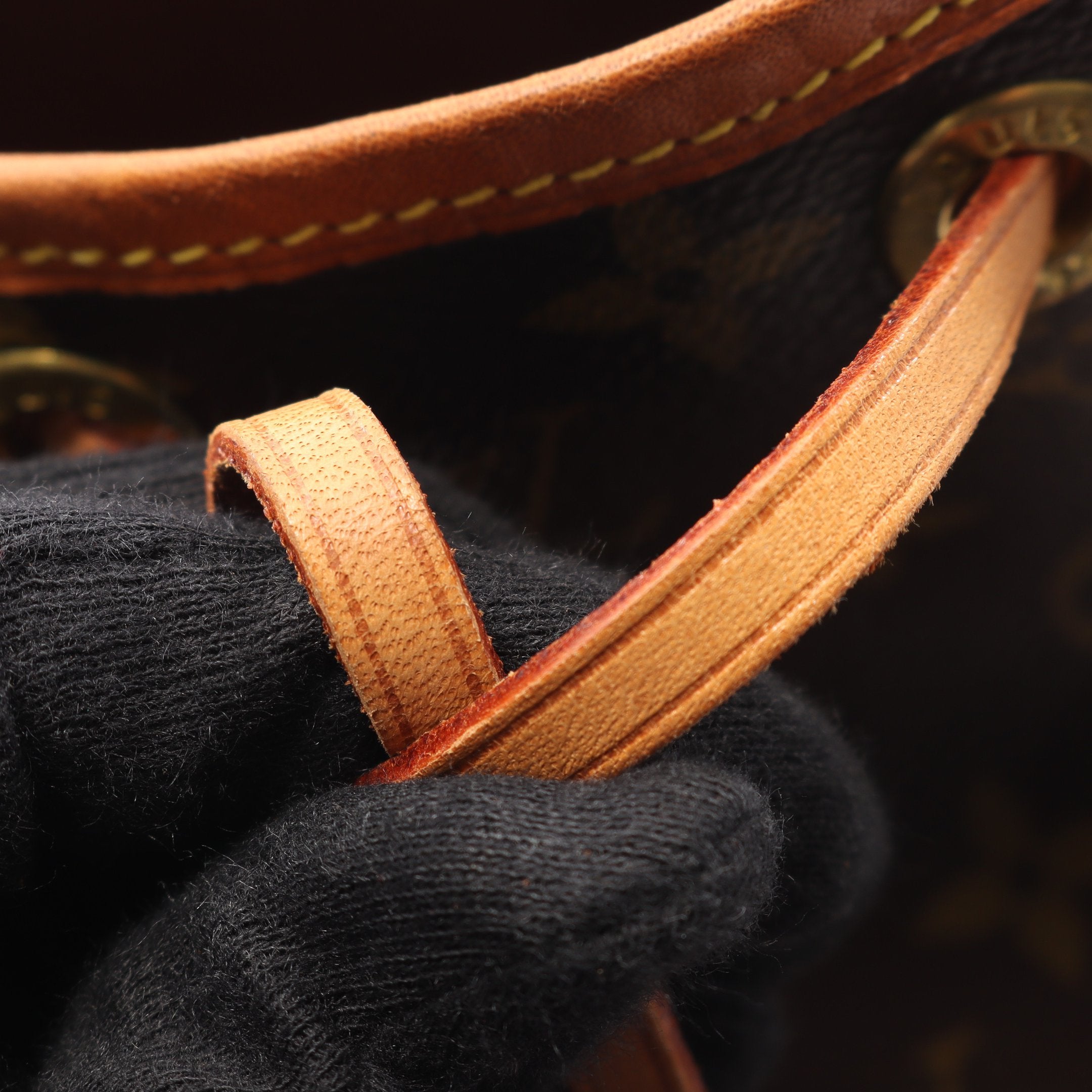 ルイヴィトン　ワンショルダーバッグ　プチノエ　モノグラム　ブラウン　PVCレザー LOUIS VUITTON - ルイヴィトン ワンショルダーバッグ プチノエ