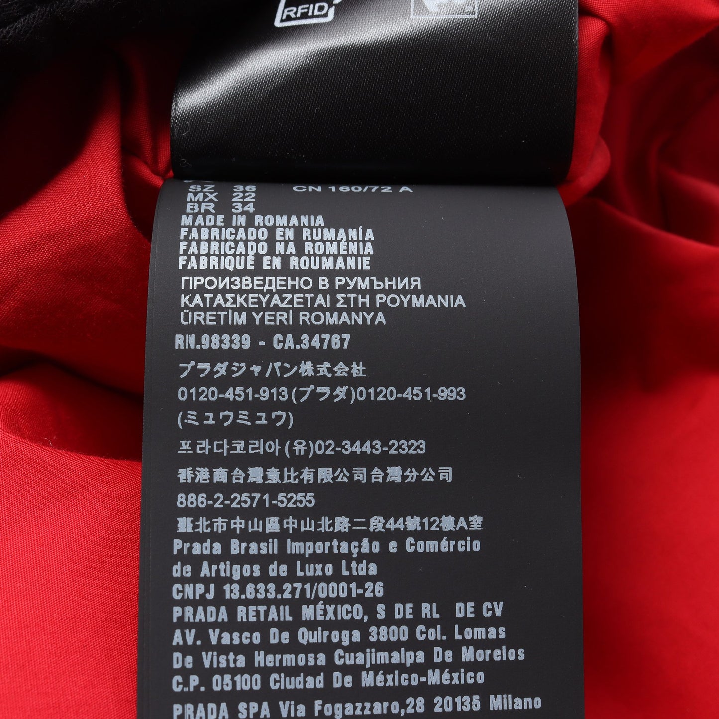 クロップド ダウンジャケット コットン レッド フード付き プラダ